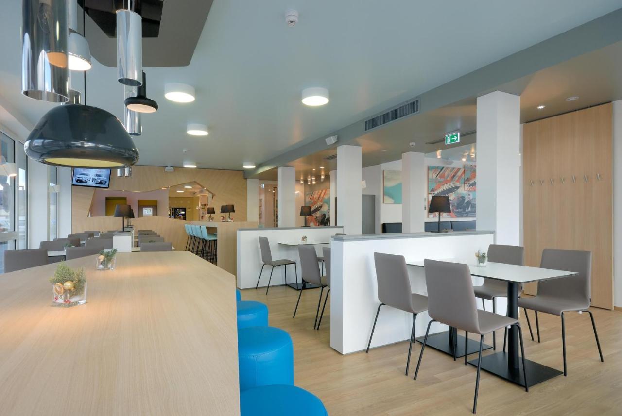 B&B Hotel Böblingen Zewnętrze zdjęcie